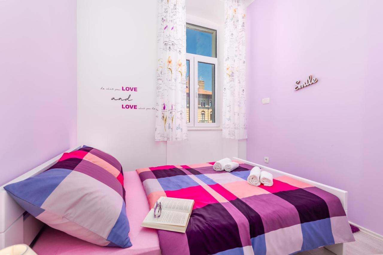 Rijeka With Love Center Εξωτερικό φωτογραφία