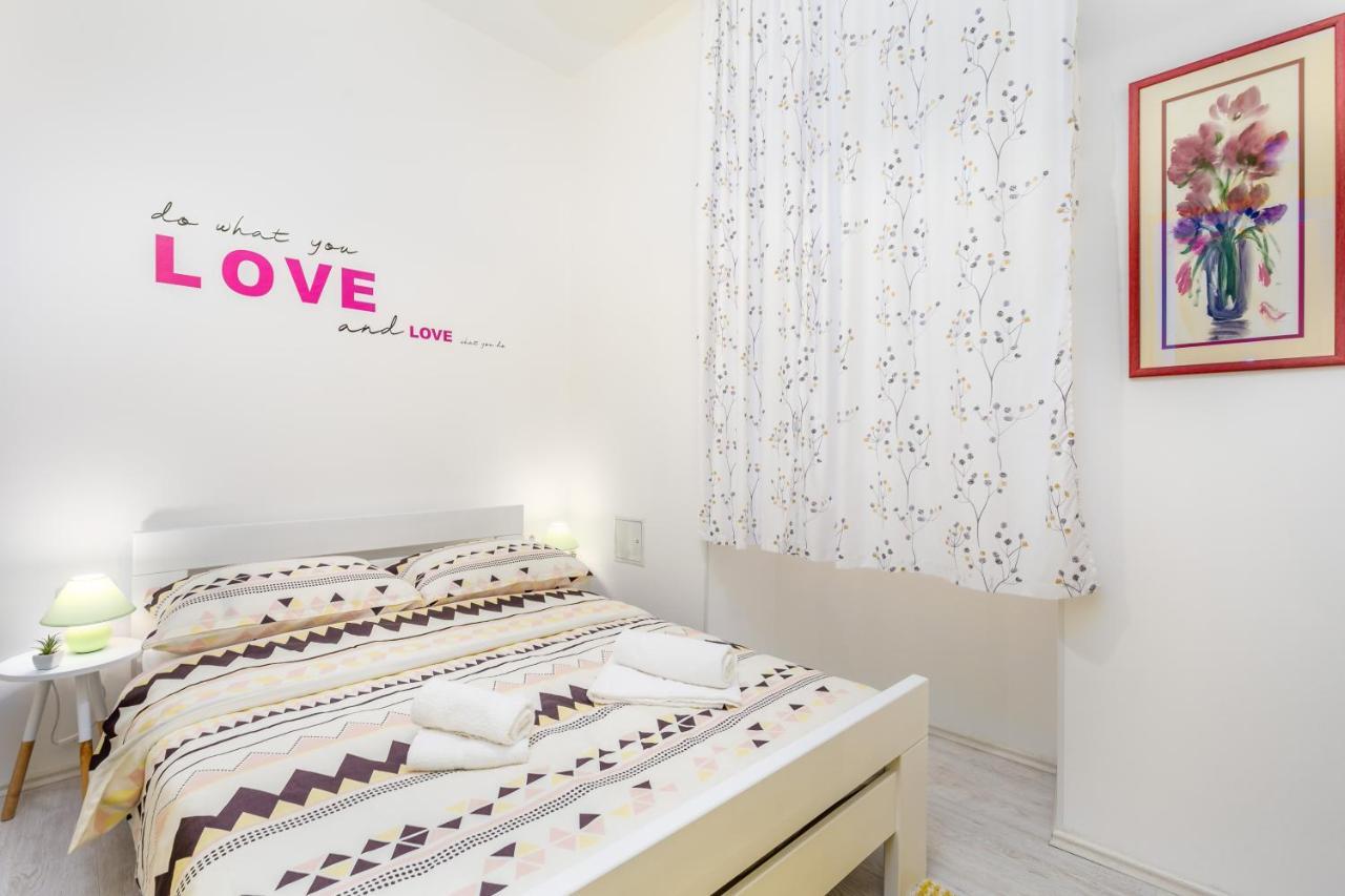 Rijeka With Love Center Εξωτερικό φωτογραφία